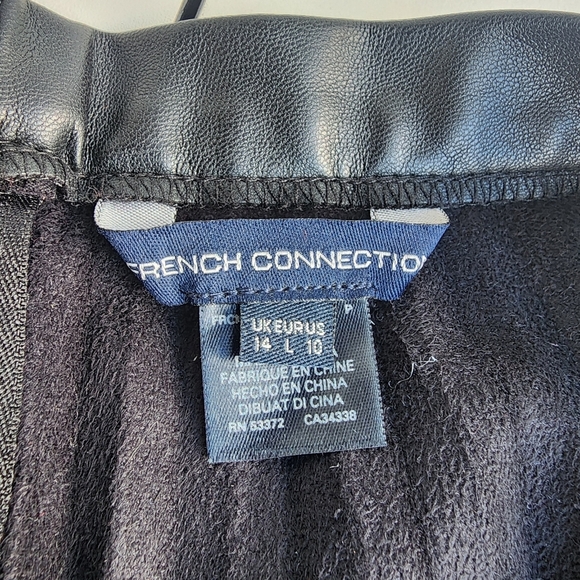 French Connection Women's Black Etta Faux Leather Pleated Mini Skirt Sz 10 - Picture 10 of 11